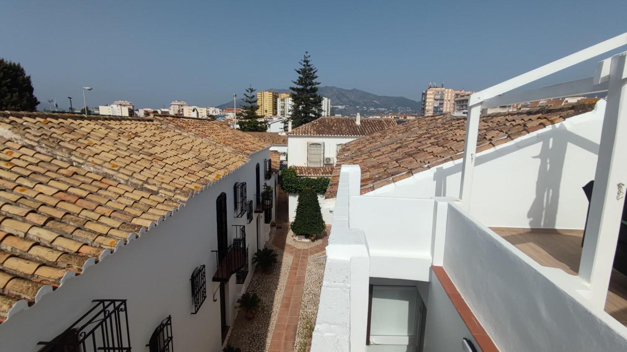 Fuengirola Terrace Apartment Exterior photo